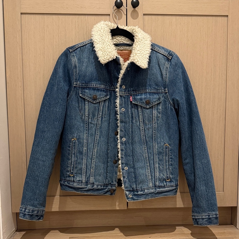 Levi's Blue Jean Jacket with White Sherpa Collar